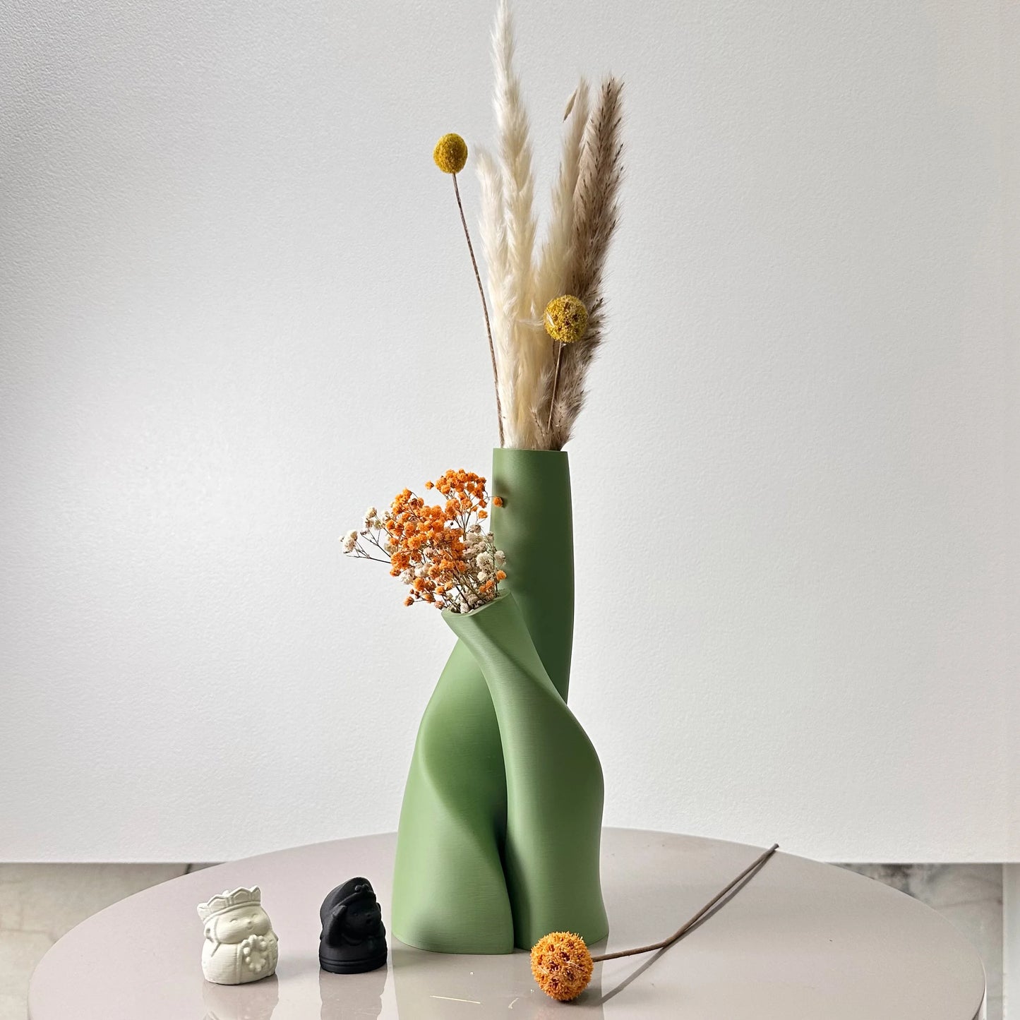 Interlocking Ceramic Vases - Modern Minimalist Double Vase Set