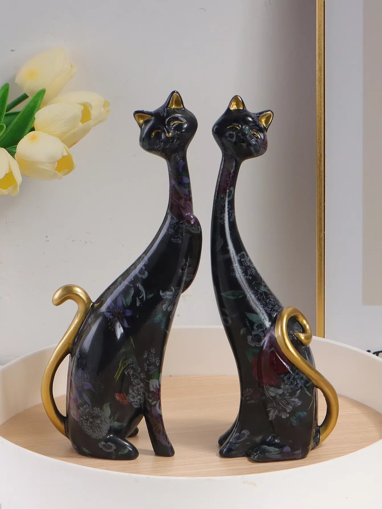 Artistic Watercolor Cat Couple Statues - Modern Resin Cat Figurine Set with Gold Details