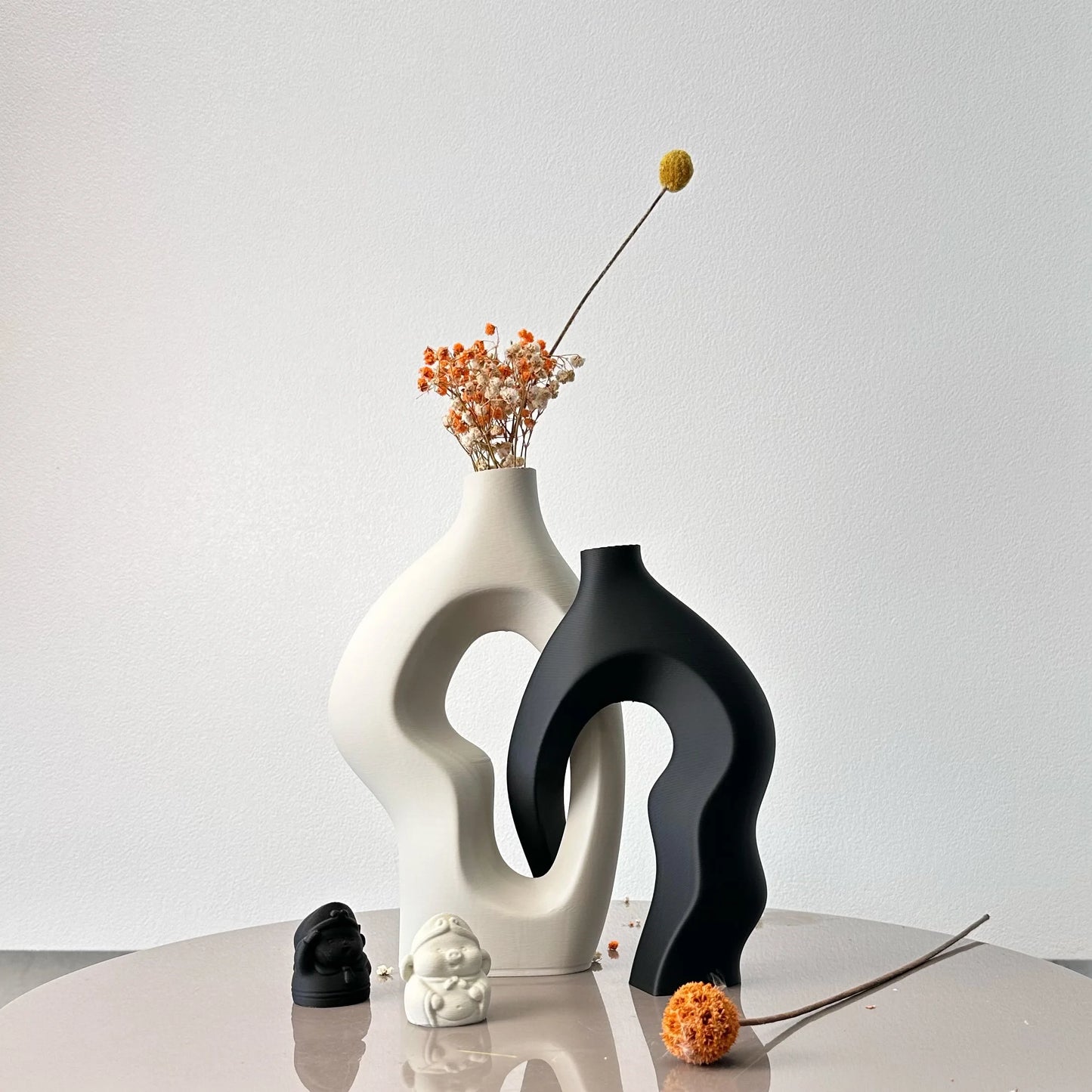Interlocking Ceramic-Style Vases - Modern 2-Piece Abstract Set