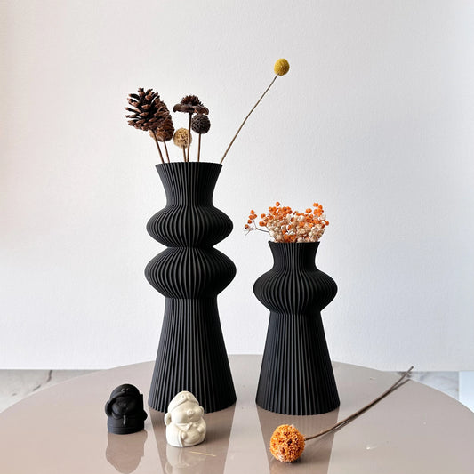 Corrugated Art Vase Set - Modern 2-Piece Ribbed Decorative Collection