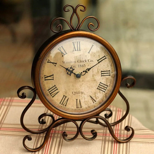 Vintage Retro Iron Table Clock - Silent Battery Operated Desk Ornament with Roman Numerals