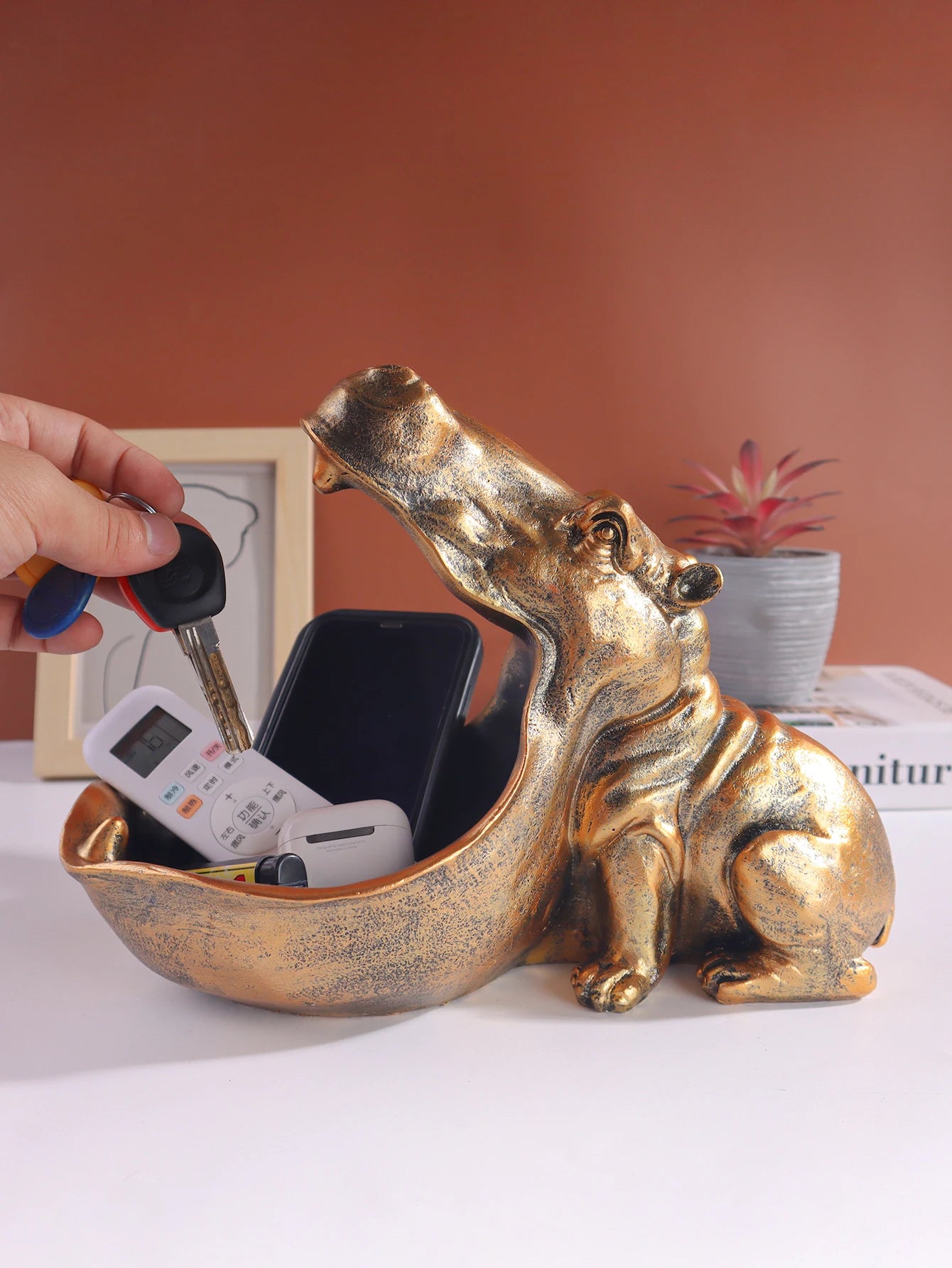 Hippo Resin Storage Bowl - Creative Open Mouth Key Holder