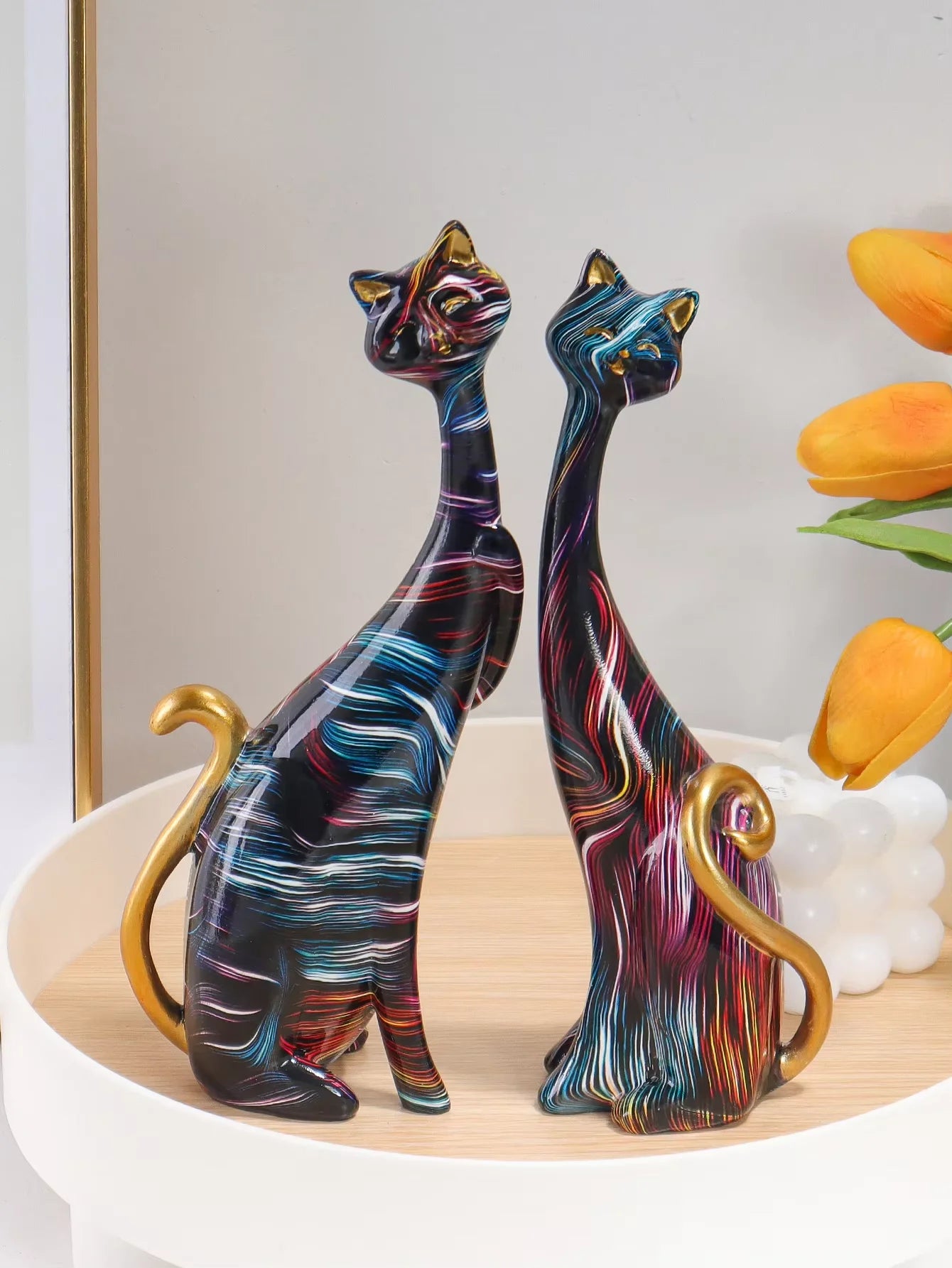 Artistic Watercolor Cat Couple Statues - Modern Resin Cat Figurine Set with Gold Details
